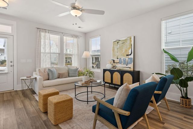 243 Symphony Avenue, Summerville, SC 29486