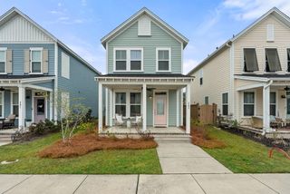 243 Symphony Avenue, Summerville, SC 29486