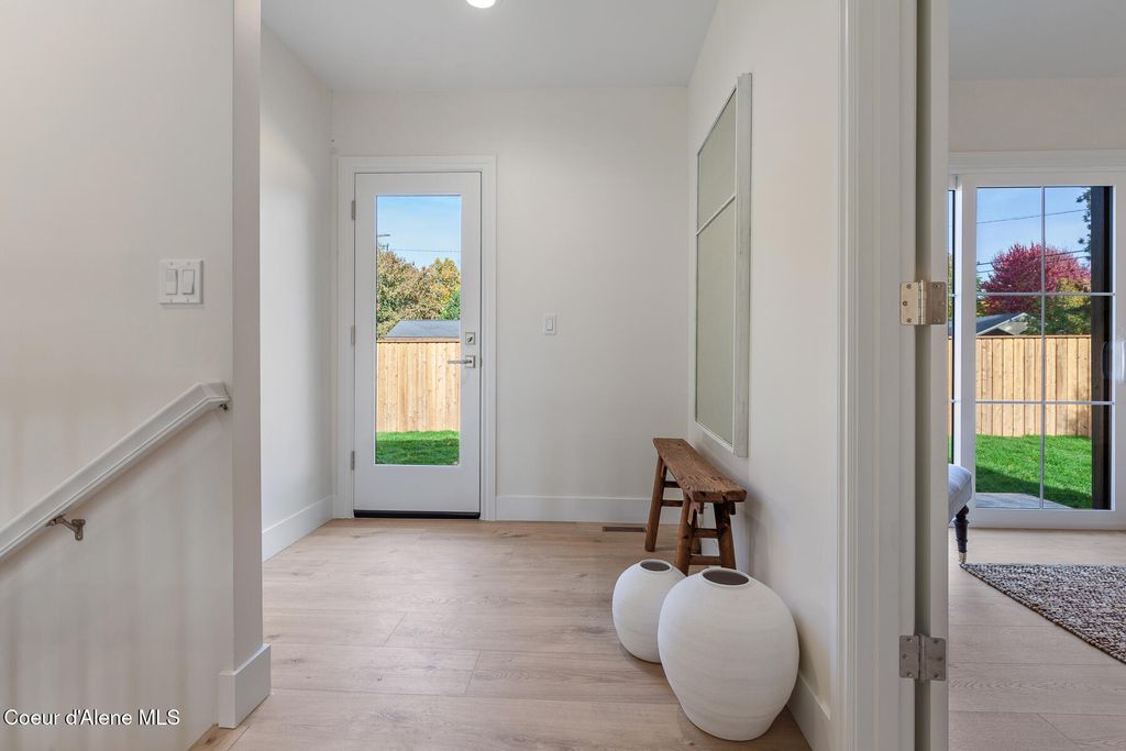 721 W Garden Ave, Coeur d'Alene, ID 83814 photo 32