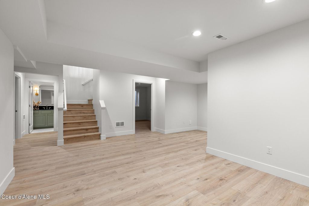 721 W Garden Ave, Coeur d'Alene, ID 83814 photo 35