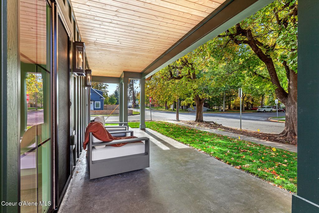 721 W Garden Ave, Coeur d'Alene, ID 83814 photo 44