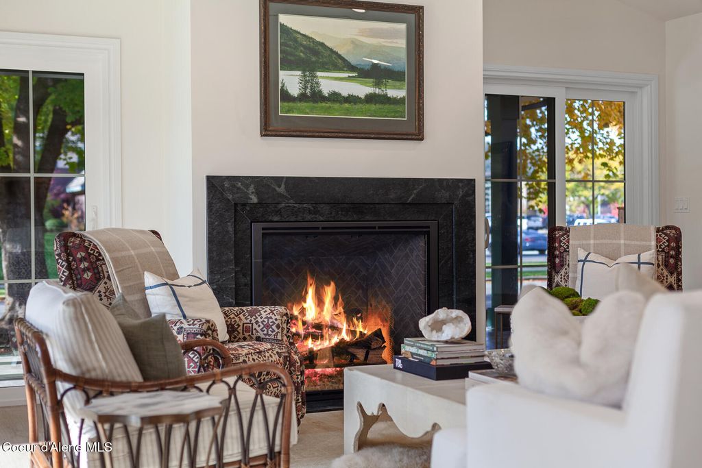 721 W Garden Ave, Coeur d'Alene, ID 83814 photo 9