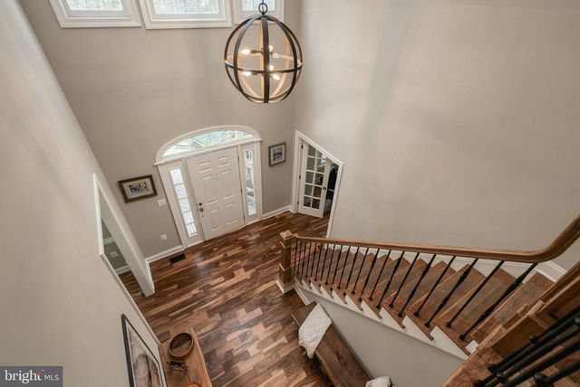 40920 FOREST GLEN DR, Leesburg, VA 20175