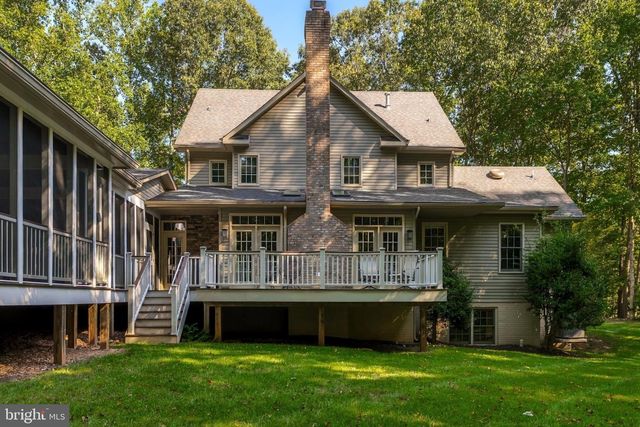 40920 FOREST GLEN DR, Leesburg, VA 20175