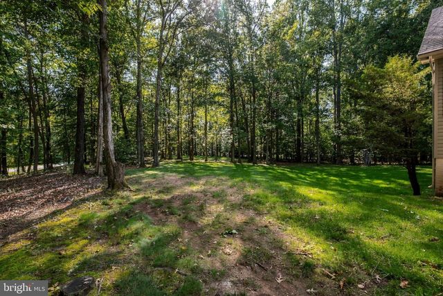 40920 FOREST GLEN DR, Leesburg, VA 20175