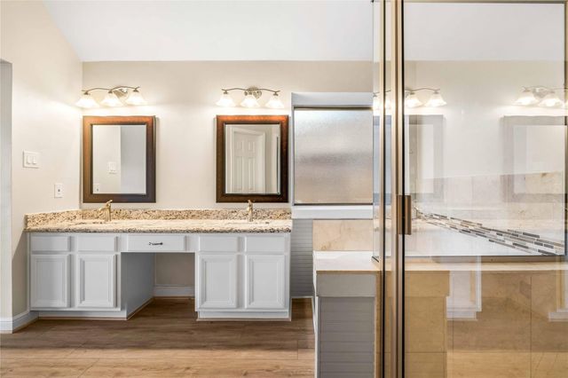 8823 Saratoga Drive, Sugar Land, TX 77479