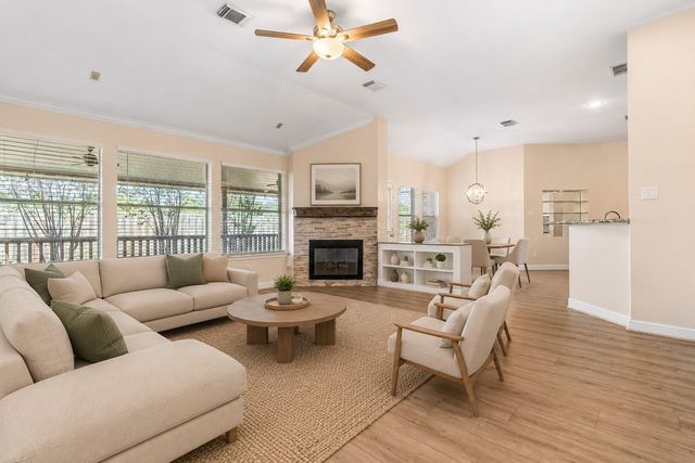8823 Saratoga Drive, Sugar Land, TX 77479