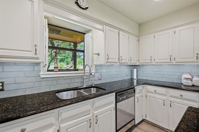 522 High Country Road, Sherman, TX 75092