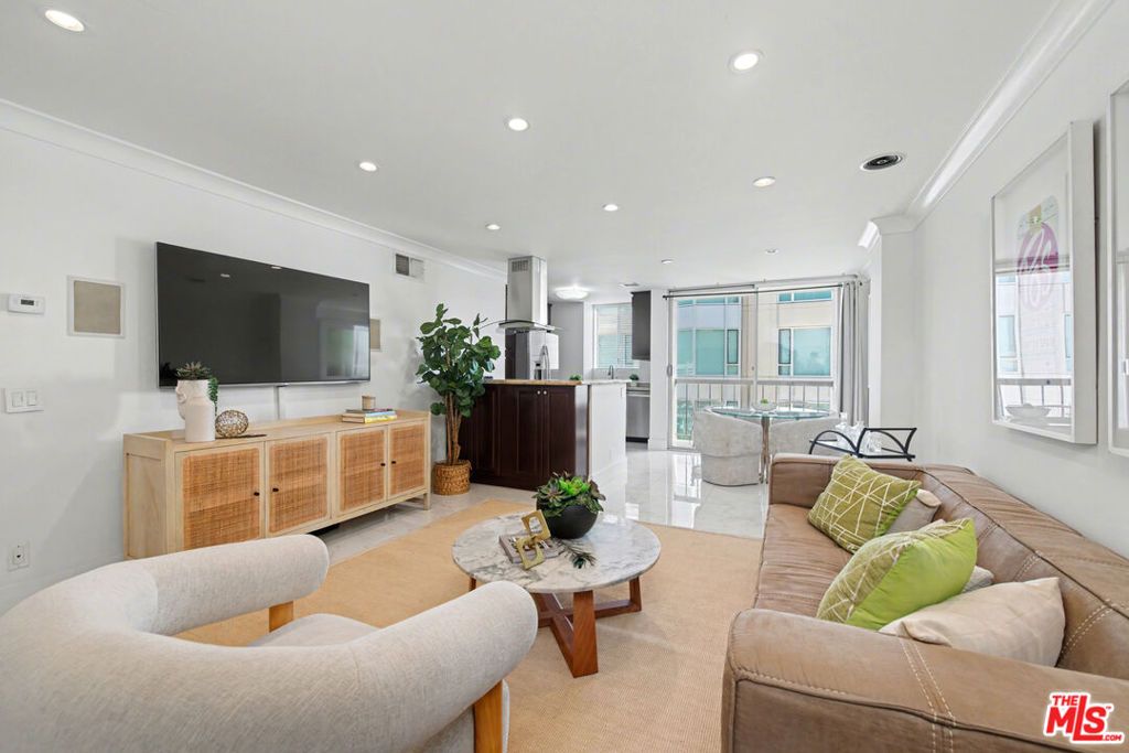 Image 1 of property listing at 10747 Wilshire Boulevard #PH6, Los Angeles, CA 90024