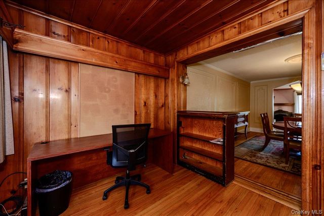 390 Cochran Place, Valley Stream, NY 11581