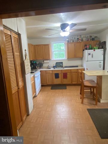 6752 HARDING HWY, Mays Landing, NJ 08330