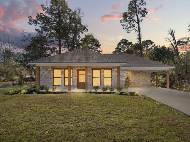 912 Milton, Leesville, LA 71446