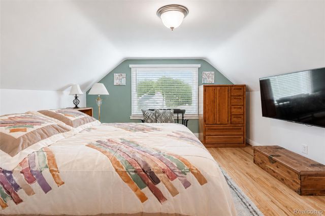 6041 Gilman Street, Garden City, MI 48135