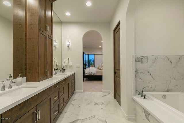 3149 S PROSPECTOR Circle, Gold Canyon, AZ 85118