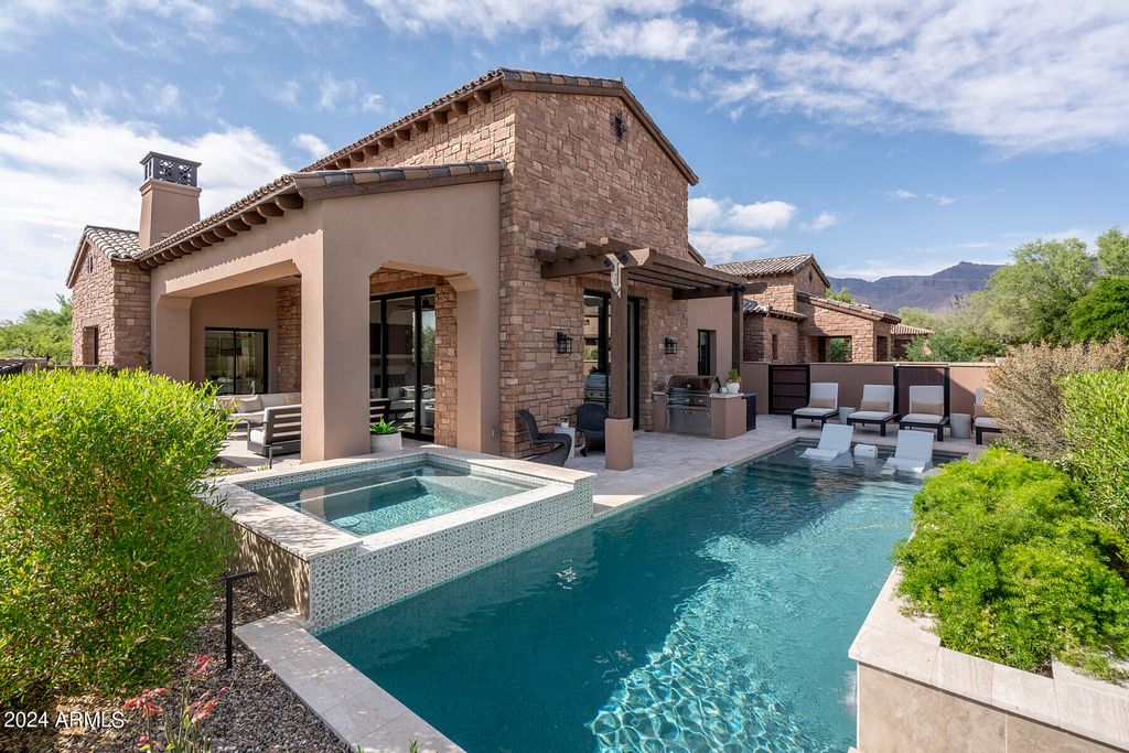 3149 S PROSPECTOR Circle, Gold Canyon, AZ 85118 — photo 2