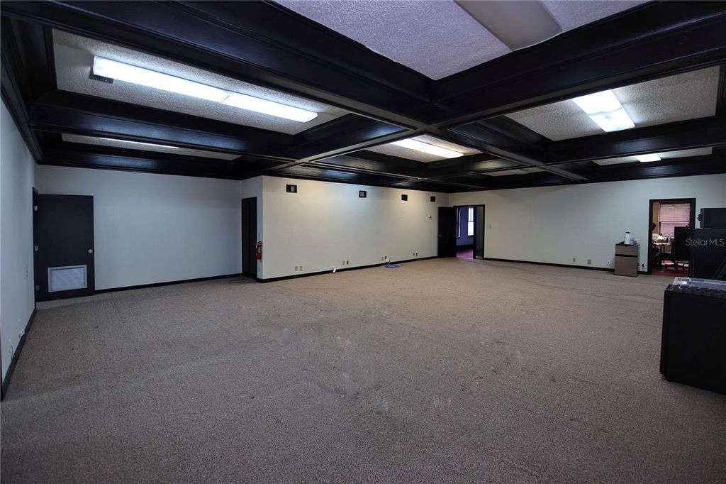 Image 27 of property listing at 400 CANAL STREET, New Smyrna Beach, FL 32168