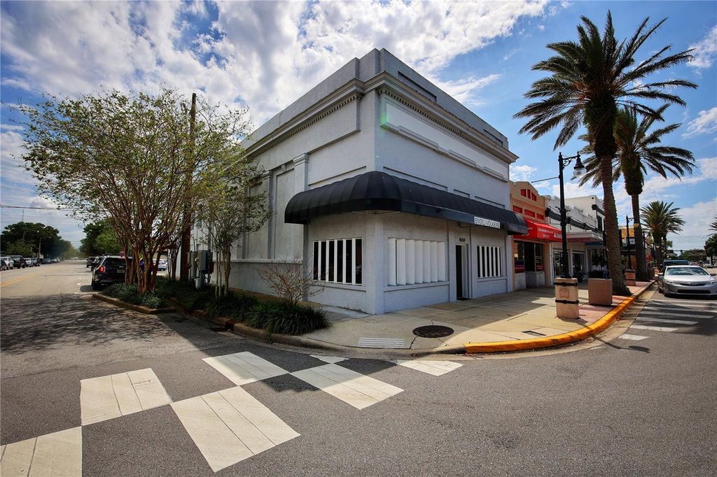 Image 8 of property listing at 400 CANAL STREET, New Smyrna Beach, FL 32168