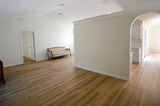 925 ELKCAM BOULEVARD, Deltona, FL 32725