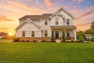 39154 Mcintosh Place, Avon, OH 44011