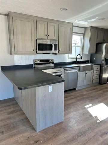 5660 Brady Circle, Lumberton, TX 77657