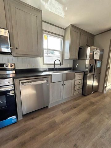 5660 Brady Circle, Lumberton, TX 77657