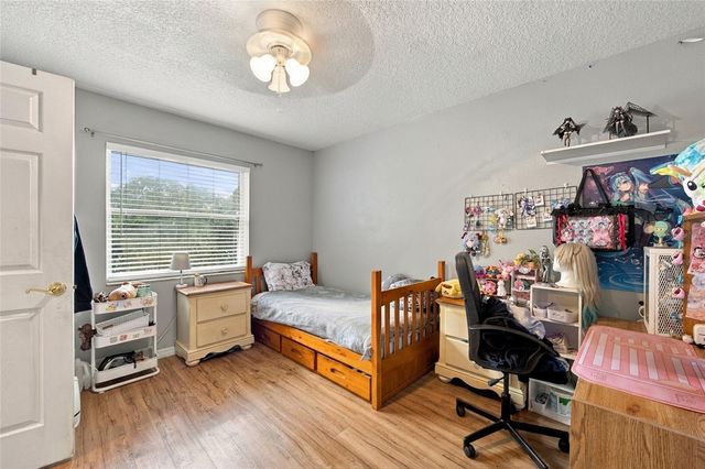 878 CENTERWOOD DRIVE, Tarpon Springs, FL 34688
