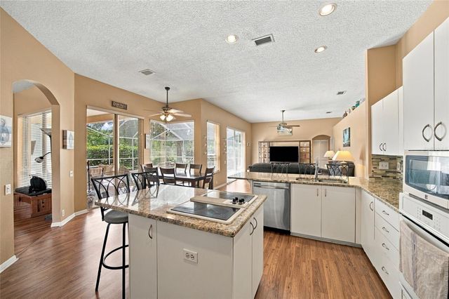 878 CENTERWOOD DRIVE, Tarpon Springs, FL 34688