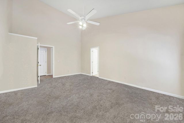 10918 Chamberlain Hall Court, Charlotte, NC 28277