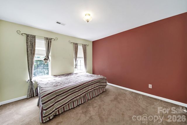 10918 Chamberlain Hall Court, Charlotte, NC 28277