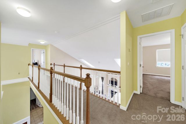 10918 Chamberlain Hall Court, Charlotte, NC 28277