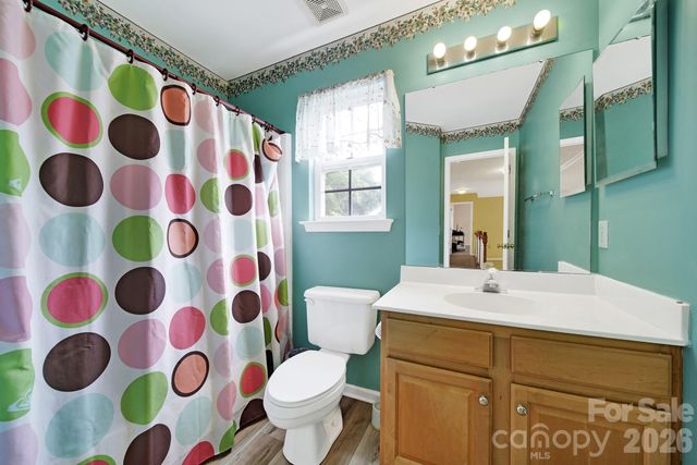 10918 Chamberlain Hall Court, Charlotte, NC 28277