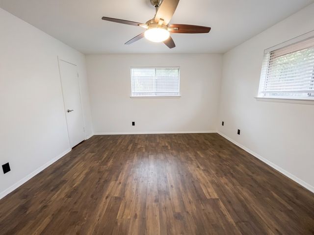 506 N Royal Oak Drive, Duncanville, TX 75116
