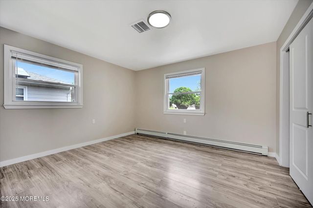 426 Saint Thomas Drive N, Toms River, NJ 08757