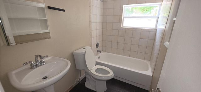 1868 LAUREL STREET, Sarasota, FL 34236