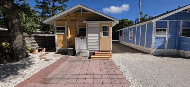 1868 LAUREL STREET, Sarasota, FL 34236