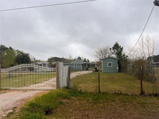 2717 County Road 3479b, Cleveland, TX 77327
