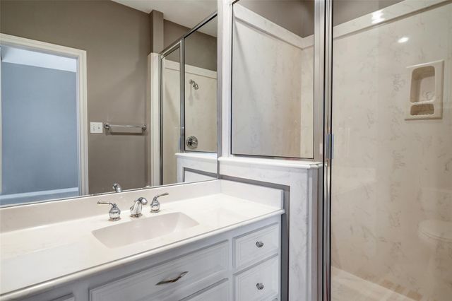 5809 Feagan Street, Houston, TX 77007