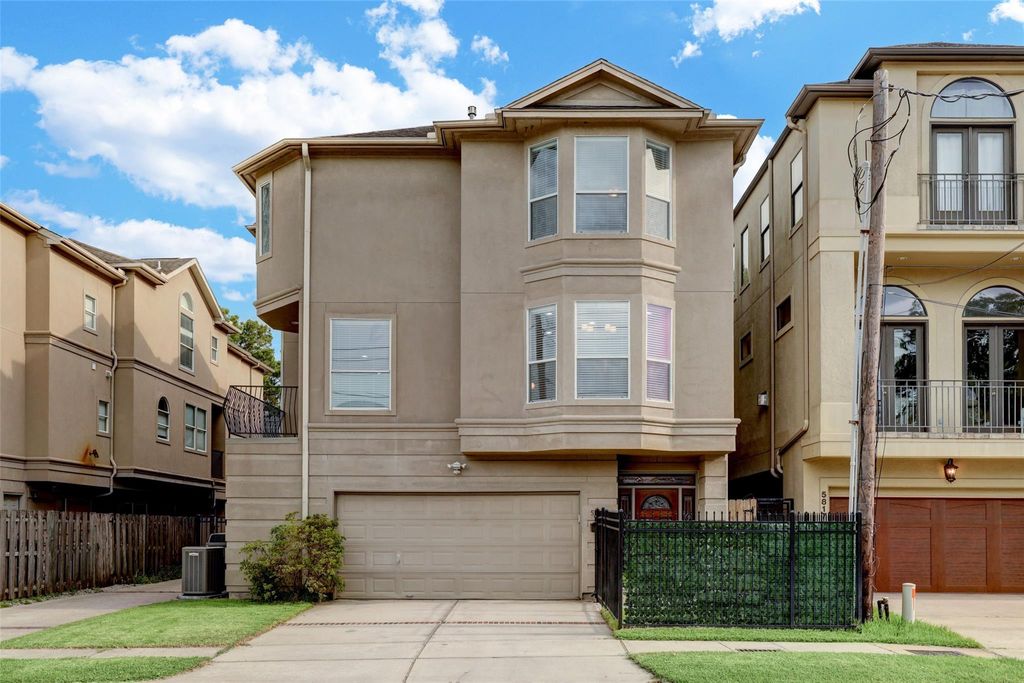 5809 Feagan Street, Houston, TX 77007