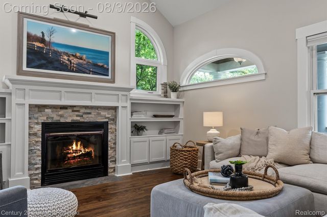 1064 William Street, Plymouth, MI 48170
