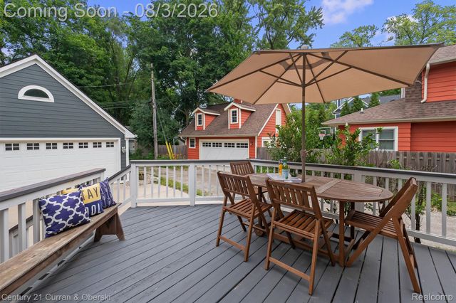 1064 William Street, Plymouth, MI 48170