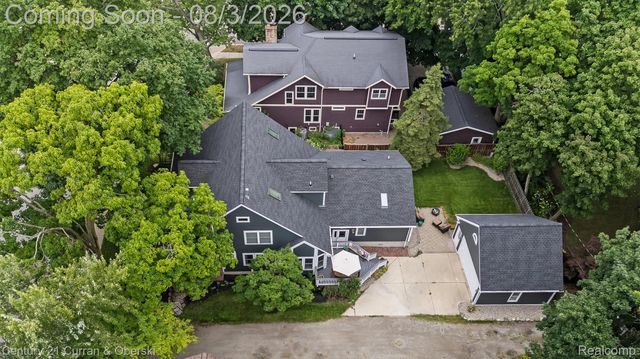 1064 William Street, Plymouth, MI 48170