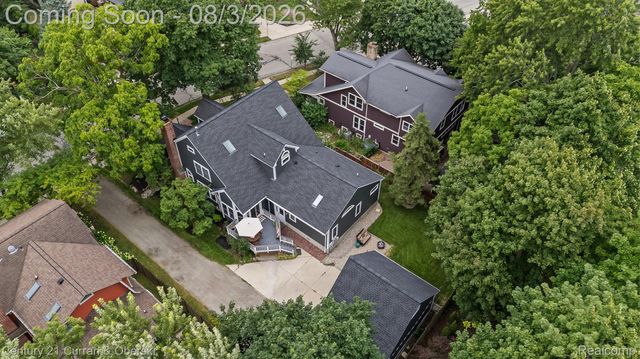 1064 William Street, Plymouth, MI 48170