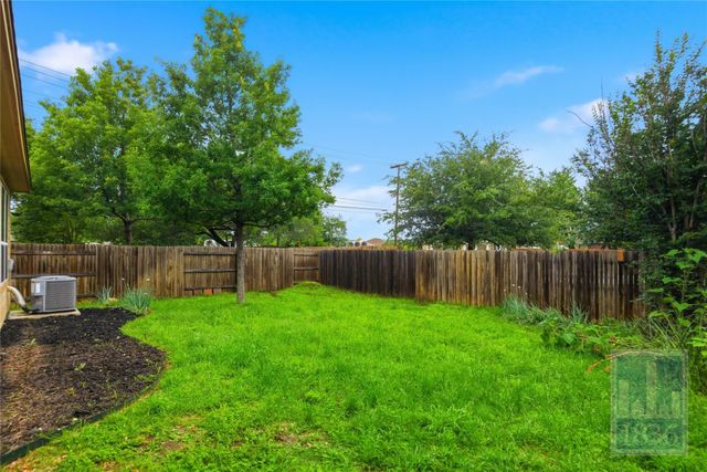 4906 Madrid DR, Georgetown, TX 78628