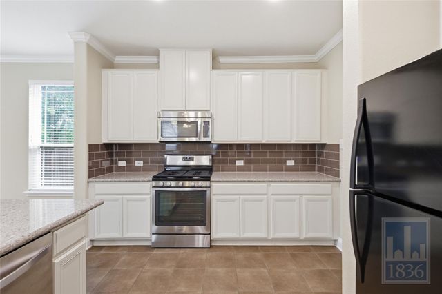 4906 Madrid DR, Georgetown, TX 78628