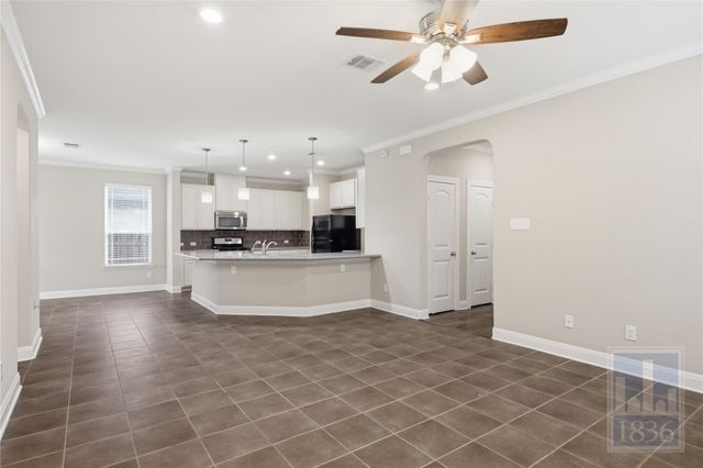 4906 Madrid DR, Georgetown, TX 78628