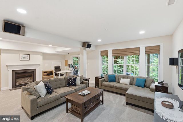 50 VICTORIA SQ, Media, PA 19063