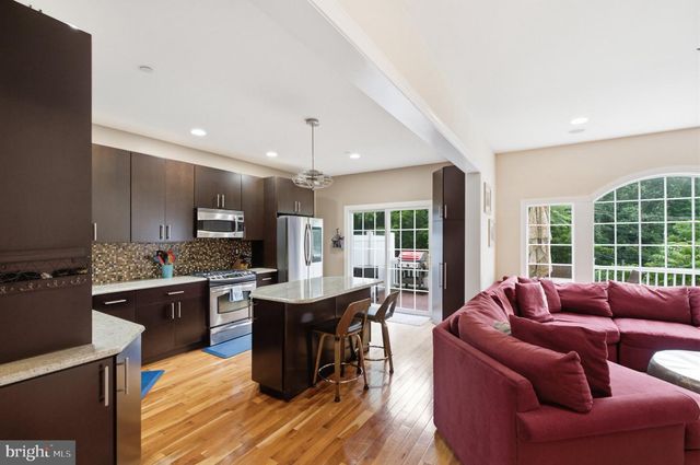 50 VICTORIA SQ, Media, PA 19063
