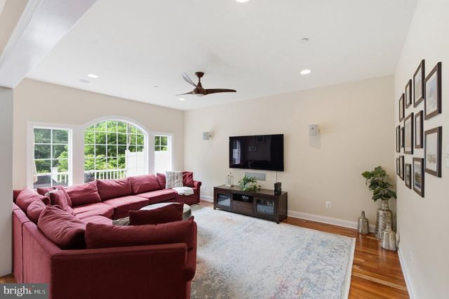 50 VICTORIA SQ, Media, PA 19063