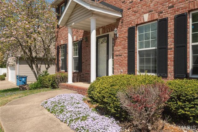 22 Brookwood Drive, Collinsville, IL 62234
