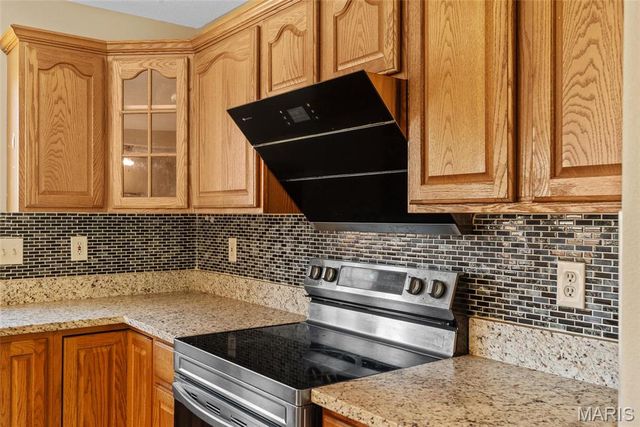 22 Brookwood Drive, Collinsville, IL 62234